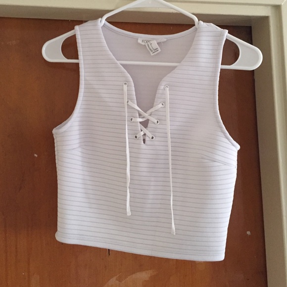 White lace up crop top