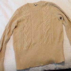 Old navy sweater