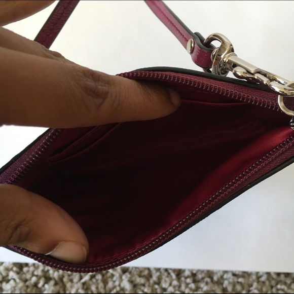Coach Wristlet - Picture 3 of 4