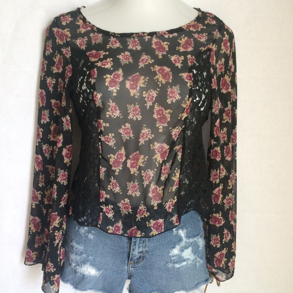Black lace / wine floral top