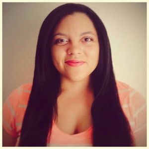 Meet your Posher, Dayna