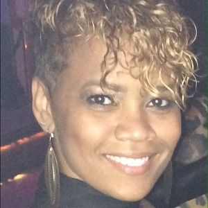 Meet your Posher, Sonia