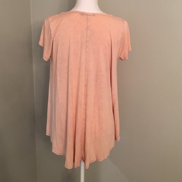 🆕Champaign Campaign Tee - Picture 3 of 3