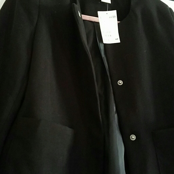 Blazer - Picture 2 of 3