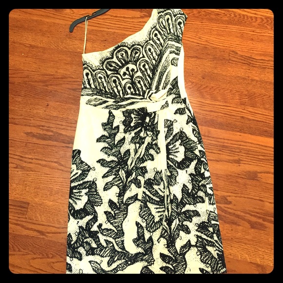 Printed ivory/black dress sz 14