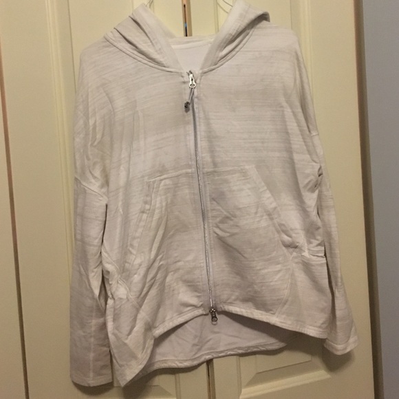 Lululemon Hoodie in Heathered Oatmeal size 6