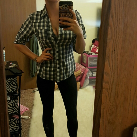 Button up blouse - Picture 4 of 4