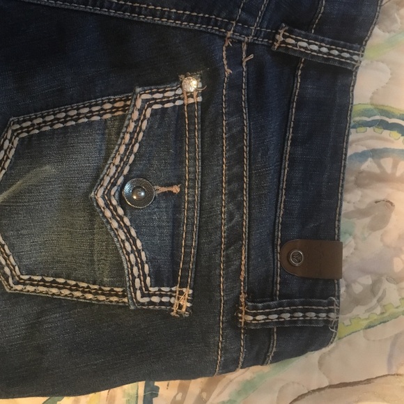 YMI capris - Picture 3 of 3