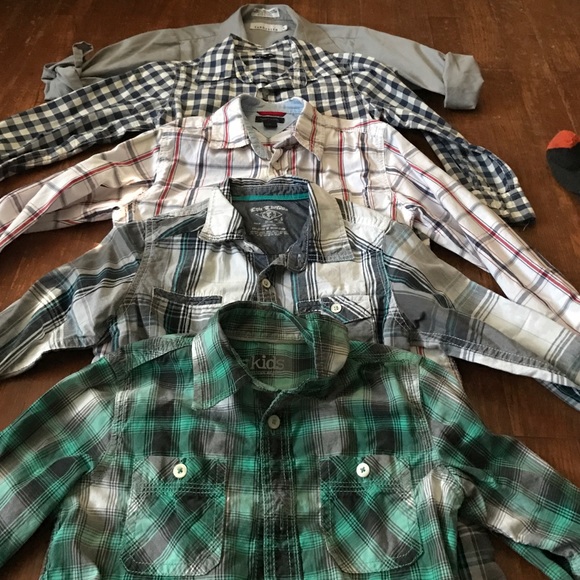 Boys button downs. Multiple sizes - Picture 4 of 4