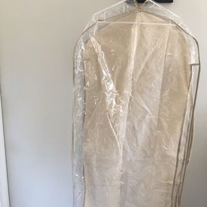 Garment protector
