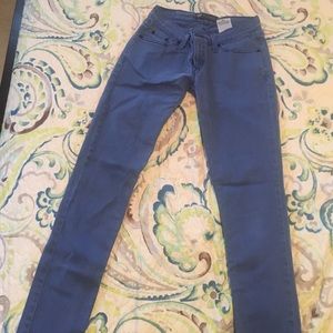 Levi's blue skinny pant (jean material)