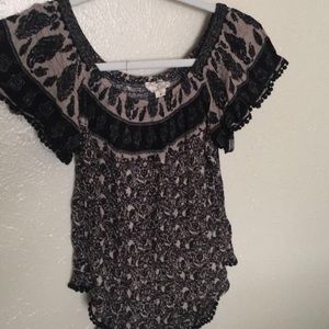 Pacsun Shirt size small fits more like xs