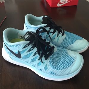 Women's Nike Free 5.0, size 7
