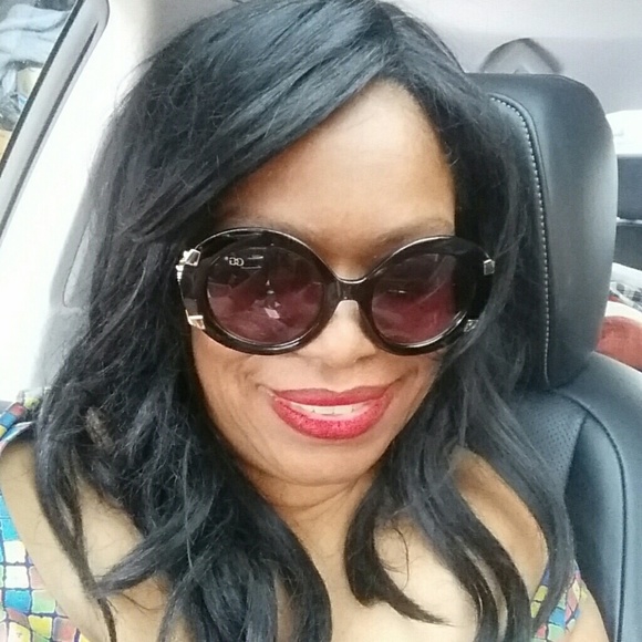 Sunglasses - Picture 1 of 4