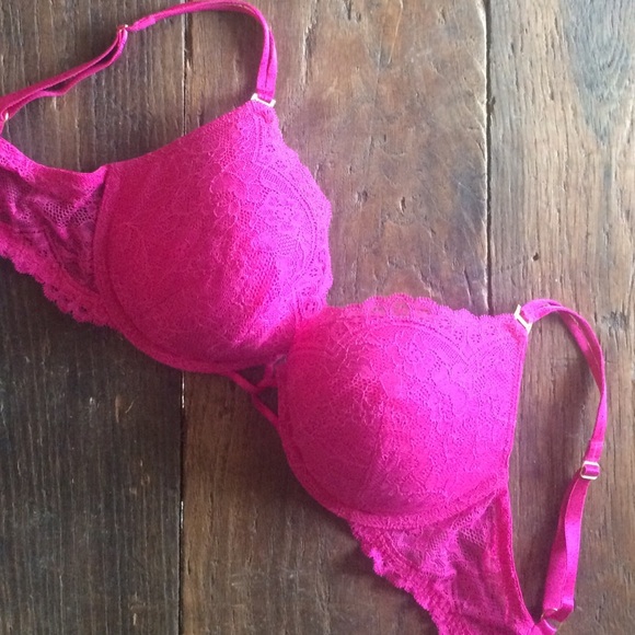 Victoria's Secret Padded Push Up Bra