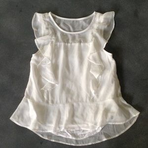 💟 Ruffled White Blouse