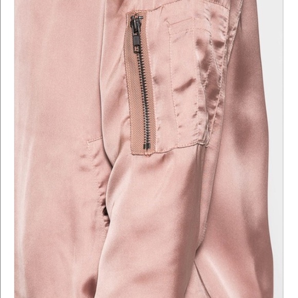 ✨Sale ✨Satin bomber jacket - Picture 3 of 3