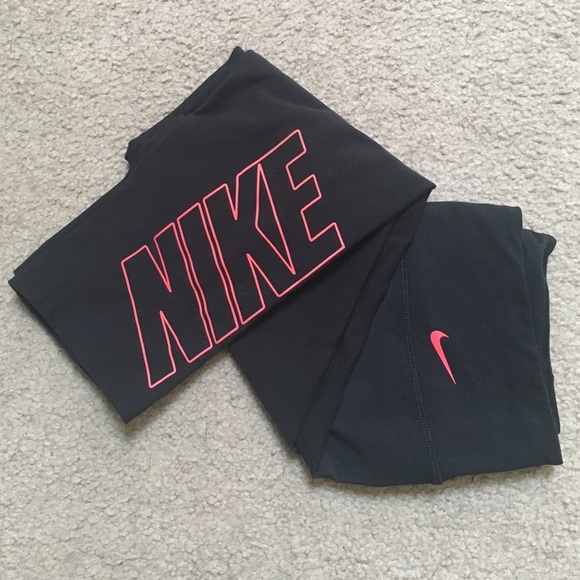 Nike Capri