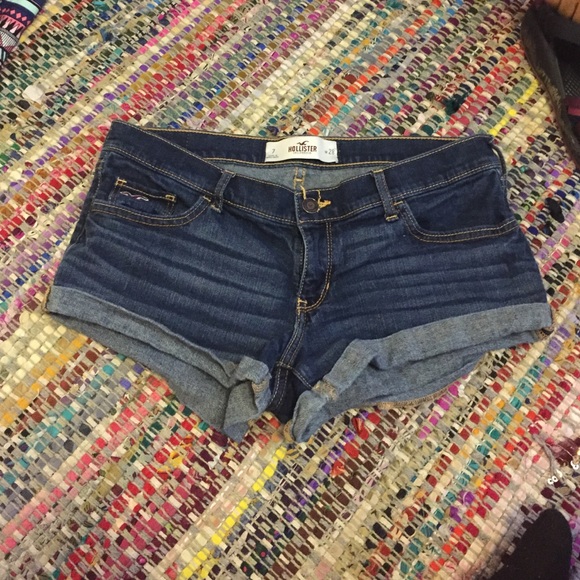 Hollister jean shorts