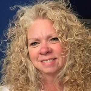 Meet your Posher, Brenda