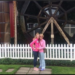 Meet your Posher, Ashleigh