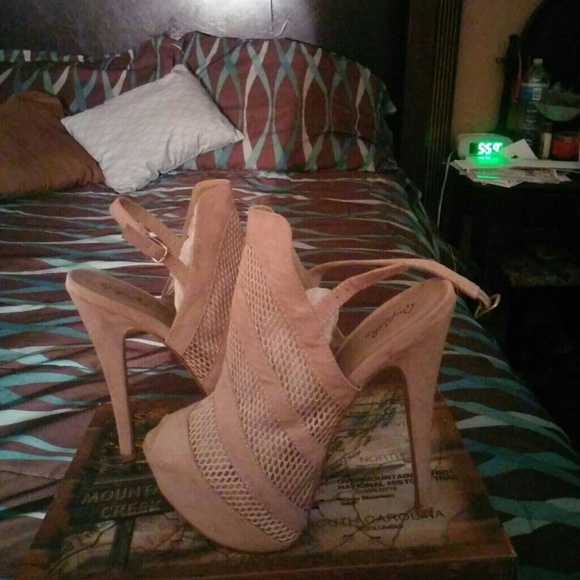 Tan 6" Heels