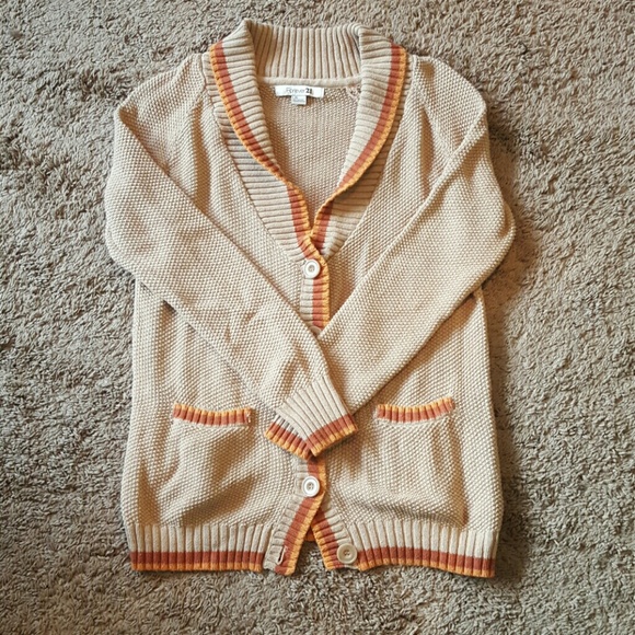 *must go* Comfy Old Man Sweater