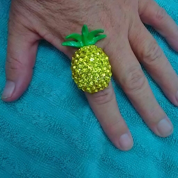 Pineapple Ring