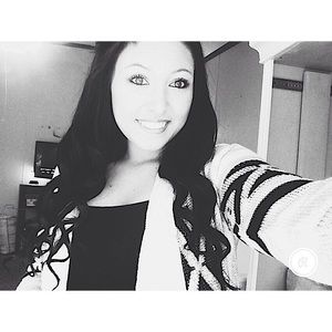 Meet your Posher, Stephenie