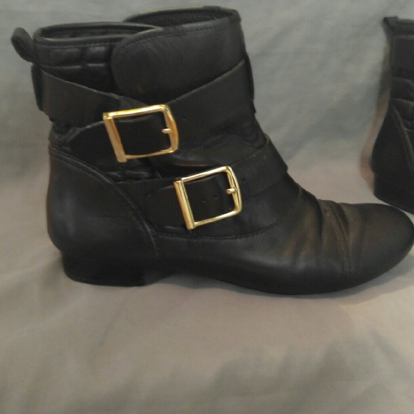 House of Harlow Booties!! ❤️