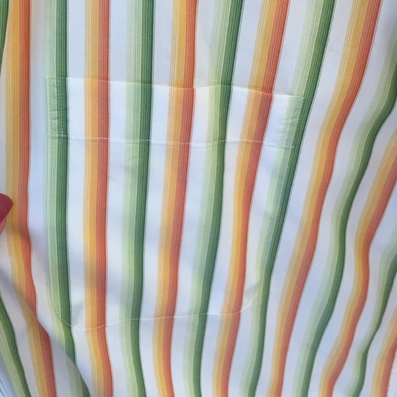 Button up - Picture 4 of 4