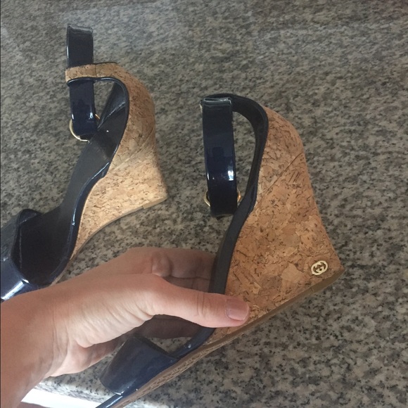 Gucci platforms size 8 color navy - Picture 2 of 3