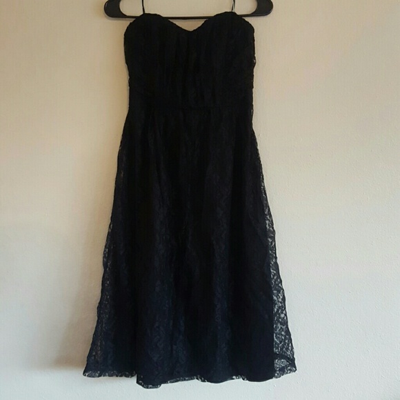 *MUST GO TODAY* NWOT Black Lace Strapless Dress
