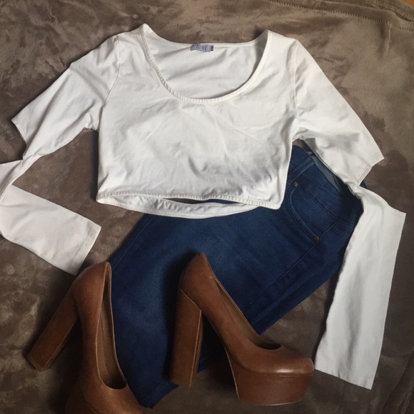 Tobi Long Sleeve Crop Top