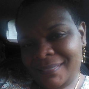 Meet your Posher, Kelli