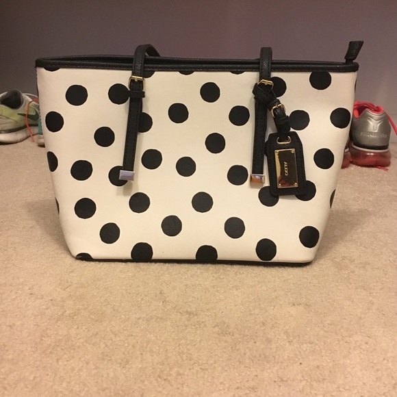 Like new polka dot and stripped shoulder bag - Picture 1 of 3