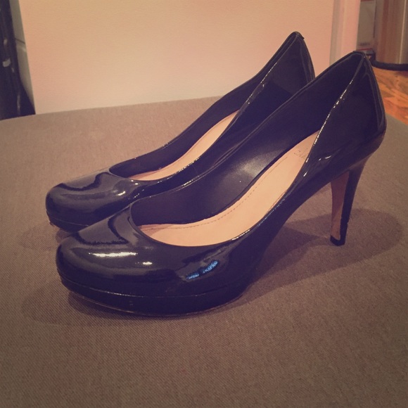 Patent leather Vince Camino heels