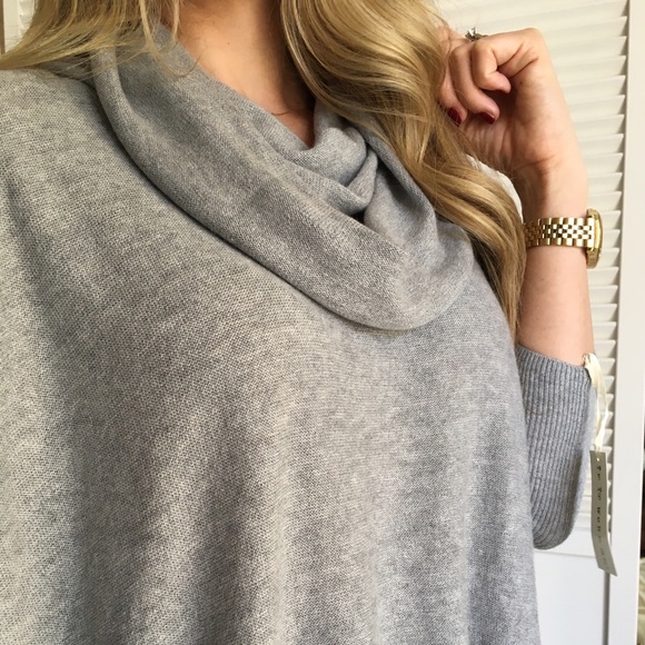 Last• Heather Grey 3/4 Sleeve Cowl Neck - Picture 2 of 4