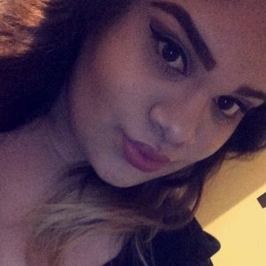 Meet your Posher, Elisabet