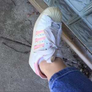 Vintage pink superstar adidas !!