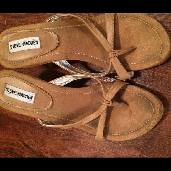 Steve Madden heeled sandals 8.5