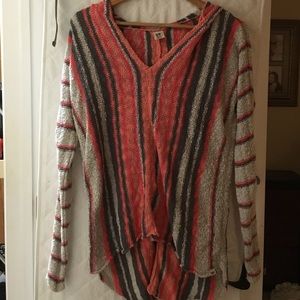 Roxy shirt with hood.