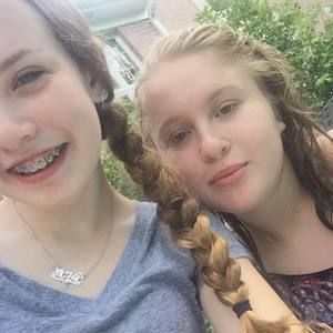 Meet your Posher, Maya