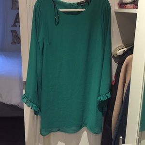 Forever 21 bell sleeved dress