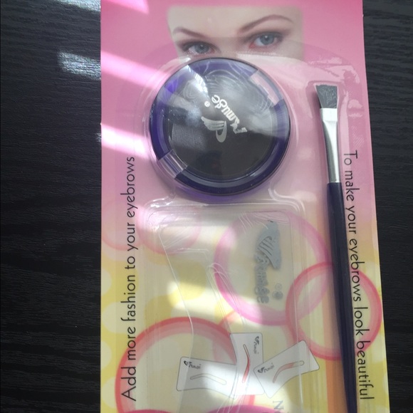 Black Brow Kit - Picture 2 of 2