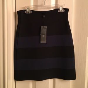 NYT BCBG SKIRT
