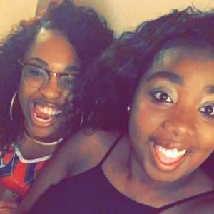 Meet your Posher, Nakia