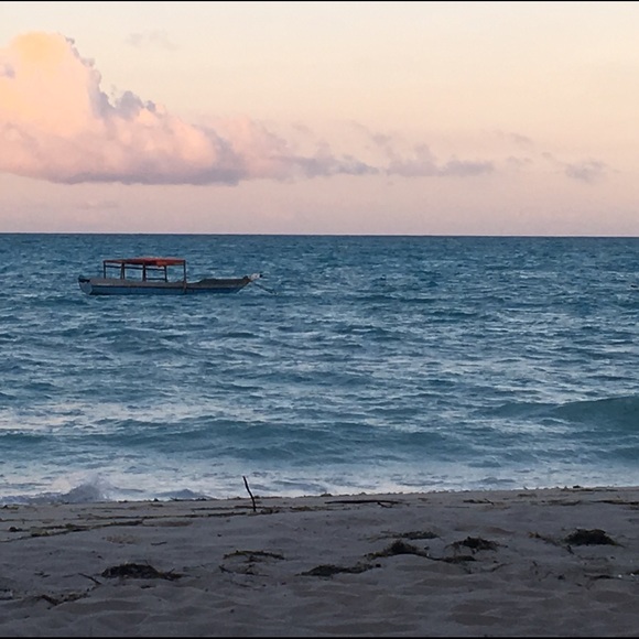 Meet your Posher, Sarah - Picture 1 of 1