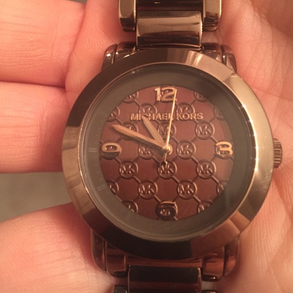 MICHAEL Kors Watch - Picture 3 of 4