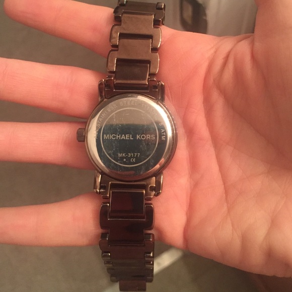 MICHAEL Kors Watch - Picture 4 of 4